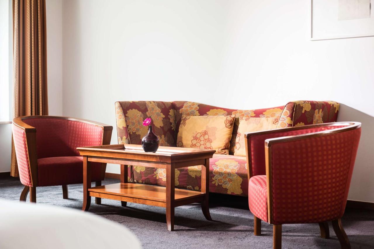 Lindner Hotel Frankfurt Main Plaza, Part Of Jdv By Hyatt Frankfurt am Main Ngoại thất bức ảnh