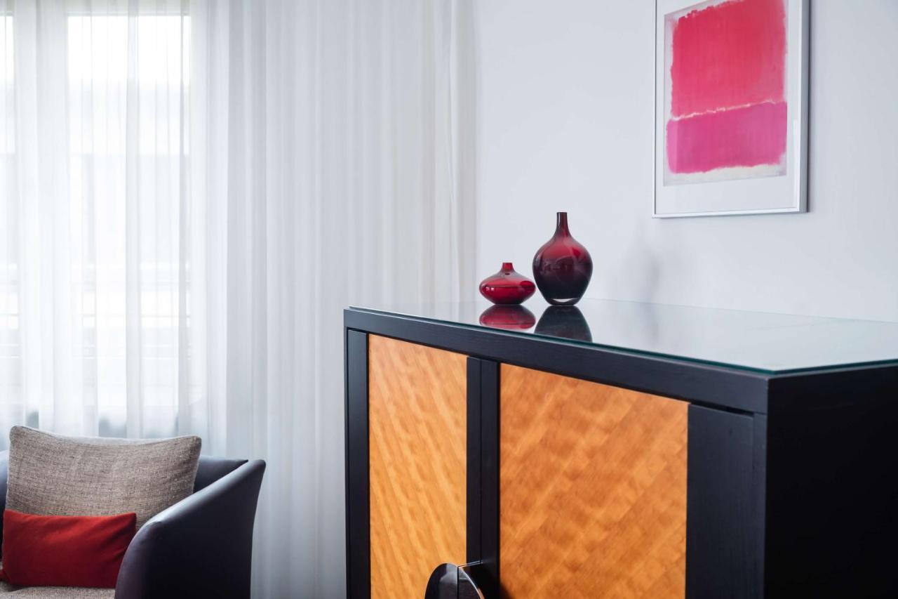 Lindner Hotel Frankfurt Main Plaza, Part Of Jdv By Hyatt Frankfurt am Main Ngoại thất bức ảnh