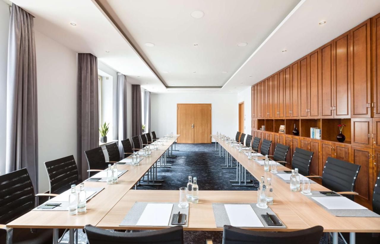 Lindner Hotel Frankfurt Main Plaza, Part Of Jdv By Hyatt Frankfurt am Main Ngoại thất bức ảnh