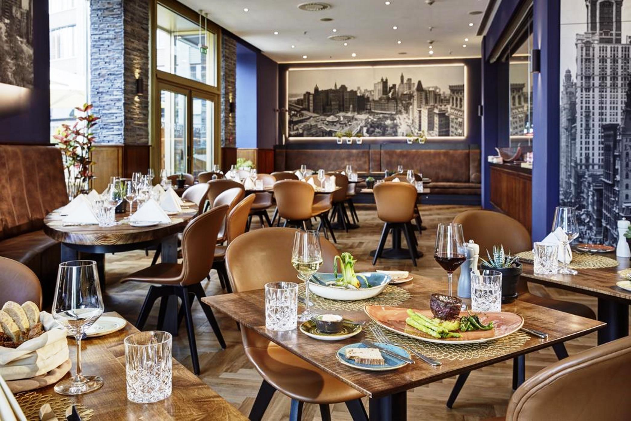 Lindner Hotel Frankfurt Main Plaza, Part Of Jdv By Hyatt Frankfurt am Main Ngoại thất bức ảnh